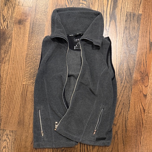 Calvin Klein Jackets & Blazers - Calvin Klein Charcoal Fleece Vest